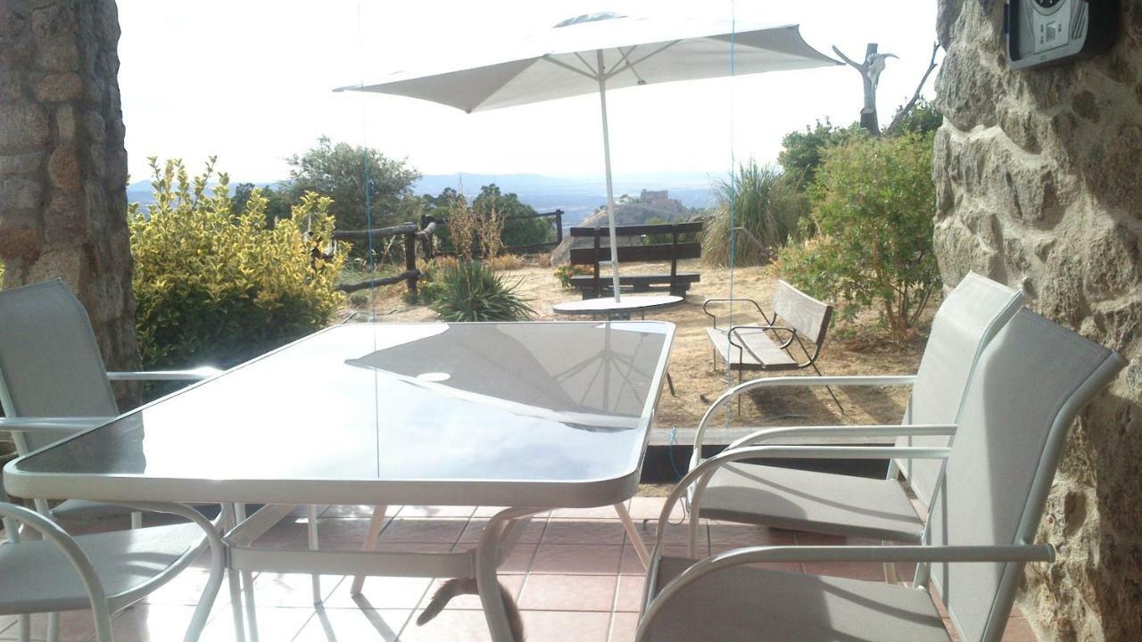 El Majano Guest House Montánchez Екстериор снимка